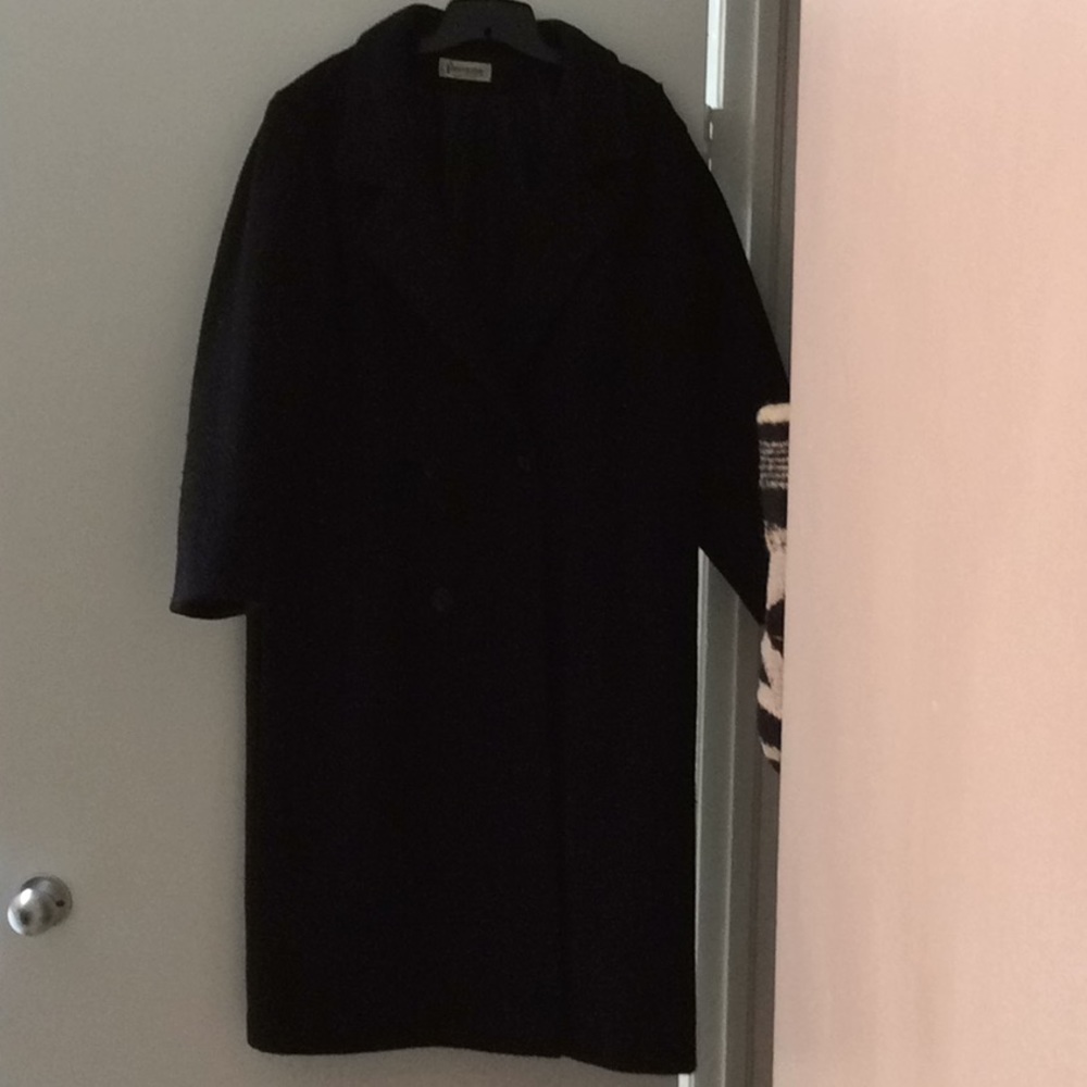 Winter Coat - image 8